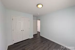 11141 Carver Pond Rd, Charlotte, NC 28269 - Photo 24