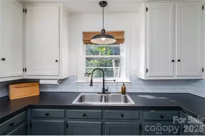 123 E Dixon Street, Lincolnton, NC 28092 - Photo 28