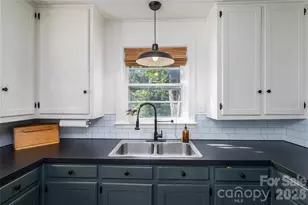 123 E Dixon St, Lincolnton, NC 28092 - Photo 28