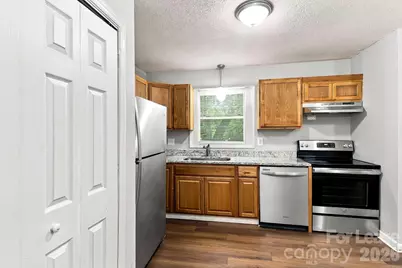 910 Canton Place, Charlotte, NC 28206 - Photo 4