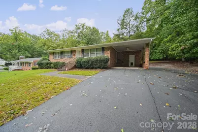 204 Breslin Street, Wadesboro, NC 28170 - Photo 2