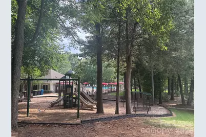 8821 Kishorn Court, Charlotte, NC 28215 - Photo 14