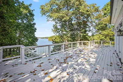 16101 Whitesail Drive, Charlotte, NC 28278 - Photo 14