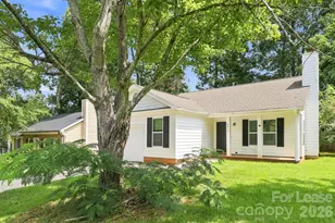 8419 Milton Morris Dr, Charlotte, NC 28227 - Photo 2