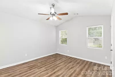 8419 Milton Morris Drive, Charlotte, NC 28227 - Photo 10