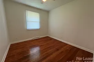 2820 Mary Ave, Gastonia, NC 28052 - Photo 10