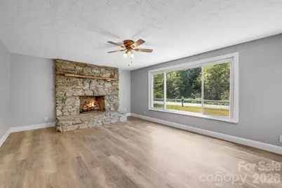 4078 Nc 208 Highway, Marshall, NC 28753 - Photo 16