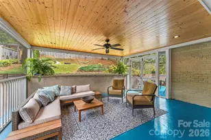 96 Longview Rd, Asheville, NC 28806 - Photo 10