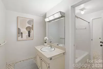 1300 Reece Road #312, Charlotte, NC 28209 - Photo 8