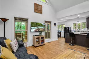 126 Swans Way W, Lake Lure, NC 28746 - Photo 10