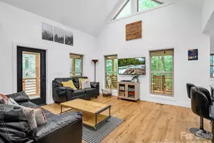 126 Swans Way W, Lake Lure, NC 28746 - Photo 8