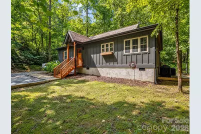 126 Swans Way W, Lake Lure, NC 28746 - Photo 4