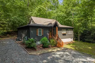 126 Swans Way W, Lake Lure, NC 28746 - Photo 2