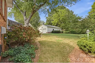 3007 Plentywood Drive, Matthews, NC 28105 - Photo 34
