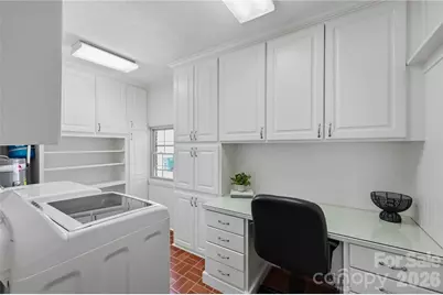3007 Plentywood Drive, Matthews, NC 28105 - Photo 16