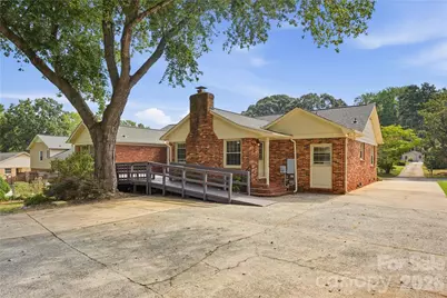 3007 Plentywood Drive, Matthews, NC 28105 - Photo 32