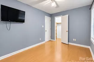 6501 Old Meadow Rd, Charlotte, NC 28227 - Photo 16