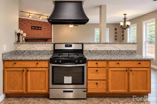 6501 Old Meadow Rd, Charlotte, NC 28227 - Photo 6