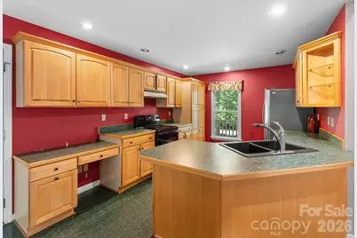 106 Fish Hawk Drive, Hendersonville, NC 28739 - Photo 6