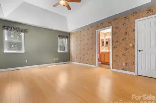 106 Fish Hawk Dr, Hendersonville, NC 28739 - Photo 12