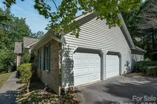106 Fish Hawk Dr, Hendersonville, NC 28739 - Photo 22