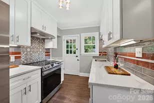2440 Greenland Ave, Charlotte, NC 28208 - Photo 10