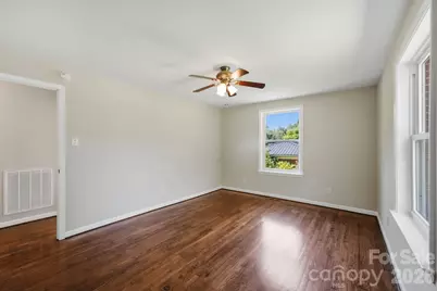 517 Battleground Road, Lincolnton, NC 28092 - Photo 20