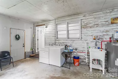 45 Henry Street, Waynesville, NC 28786 - Photo 16