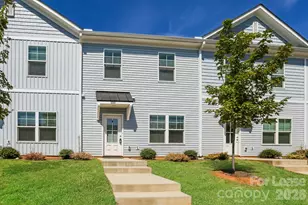 108 Dogwood Vlg Trl, Mooresville, NC 28115 - Photo 4