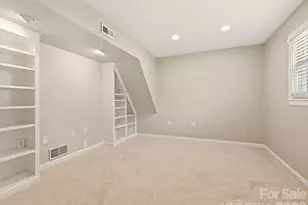 5936 Colchester Pl, Charlotte, NC 28210 - Photo 24