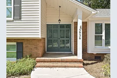 5936 Colchester Place, Charlotte, NC 28210 - Photo 2