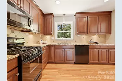 5936 Colchester Place, Charlotte, NC 28210 - Photo 10