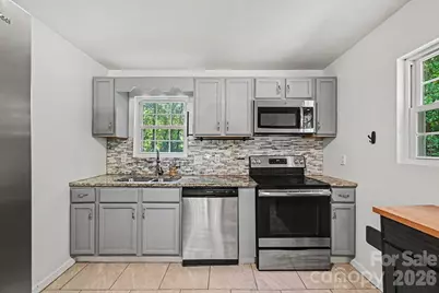 925 S Chestnut Street, Gastonia, NC 28054 - Photo 6