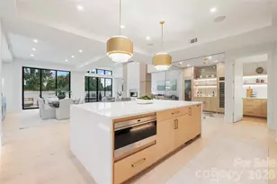 409 Queens Rd, Charlotte, NC 28207 - Photo 10