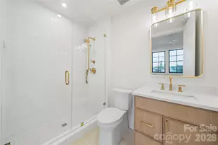 409 Queens Rd, Charlotte, NC 28207 - Photo 20