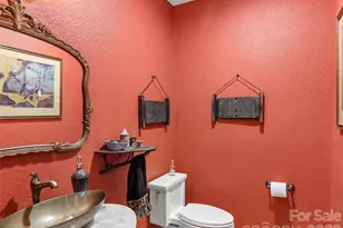 404 Southview Ln, Flat Rock, NC 28731 - Photo 14