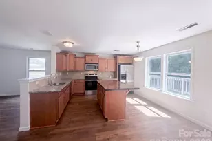 112 Sheridan Ct, Mooresville, NC 28115 - Photo 2