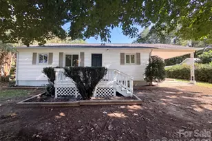 131 Highland Point Ave, Harmony, NC 28634 - Photo 1