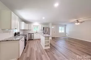 131 Highland Point Ave, Harmony, NC 28634 - Photo 6