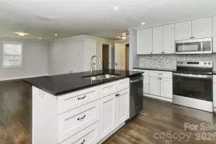 2941 Reid Ave, Charlotte, NC 28208 - Photo 2