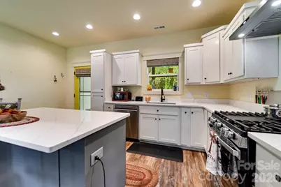 190 Fort Hembree Road, Hayesville, NC 28904 - Photo 10