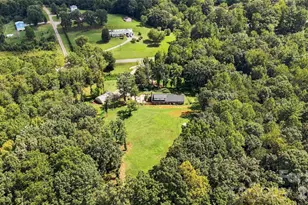 1732 Paul Payne Store Rd, Taylorsville, NC 28681 - Photo 2