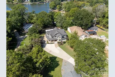 5555 Riverfront Road, Lake Wylie, SC 29710 - Photo 2
