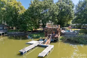 5555 Riverfront Rd, Lake Wylie, SC 29710 - Photo 4