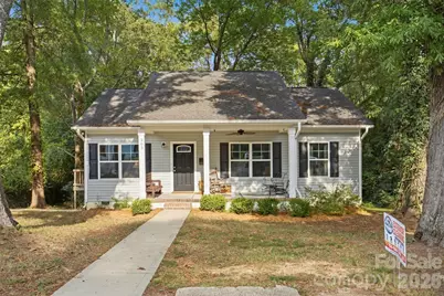 303 S Mountain Street, Cherryville, NC 28021 - Photo 1