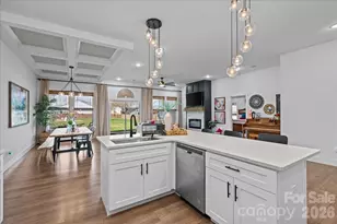 360 R C Thompson Rd, Chesnee, SC 29323 - Photo 8