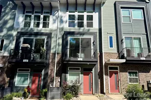 566 W End Dr, Charlotte, NC 28208 - Photo 1