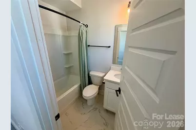 566 W End Drive, Charlotte, NC 28208 - Photo 12