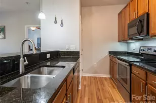 91 Brickton Village Cir, Fletcher, NC 28732 - Photo 16