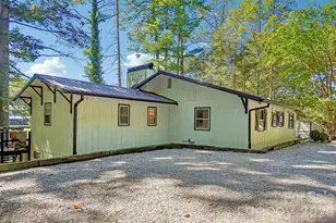 52 Lake Jordan Dr, Flat Rock, NC 28731 - Photo 2